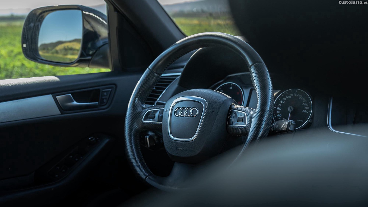 Audi Q5 2.0 TDI Business Line S-line — fotografia 7