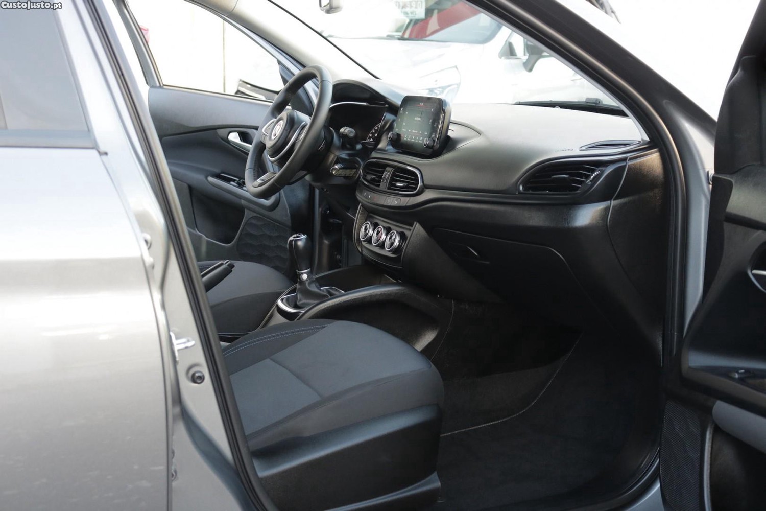 Fiat Tipo Station Wagon 1.3 M-Jet City Life — fotografia 41