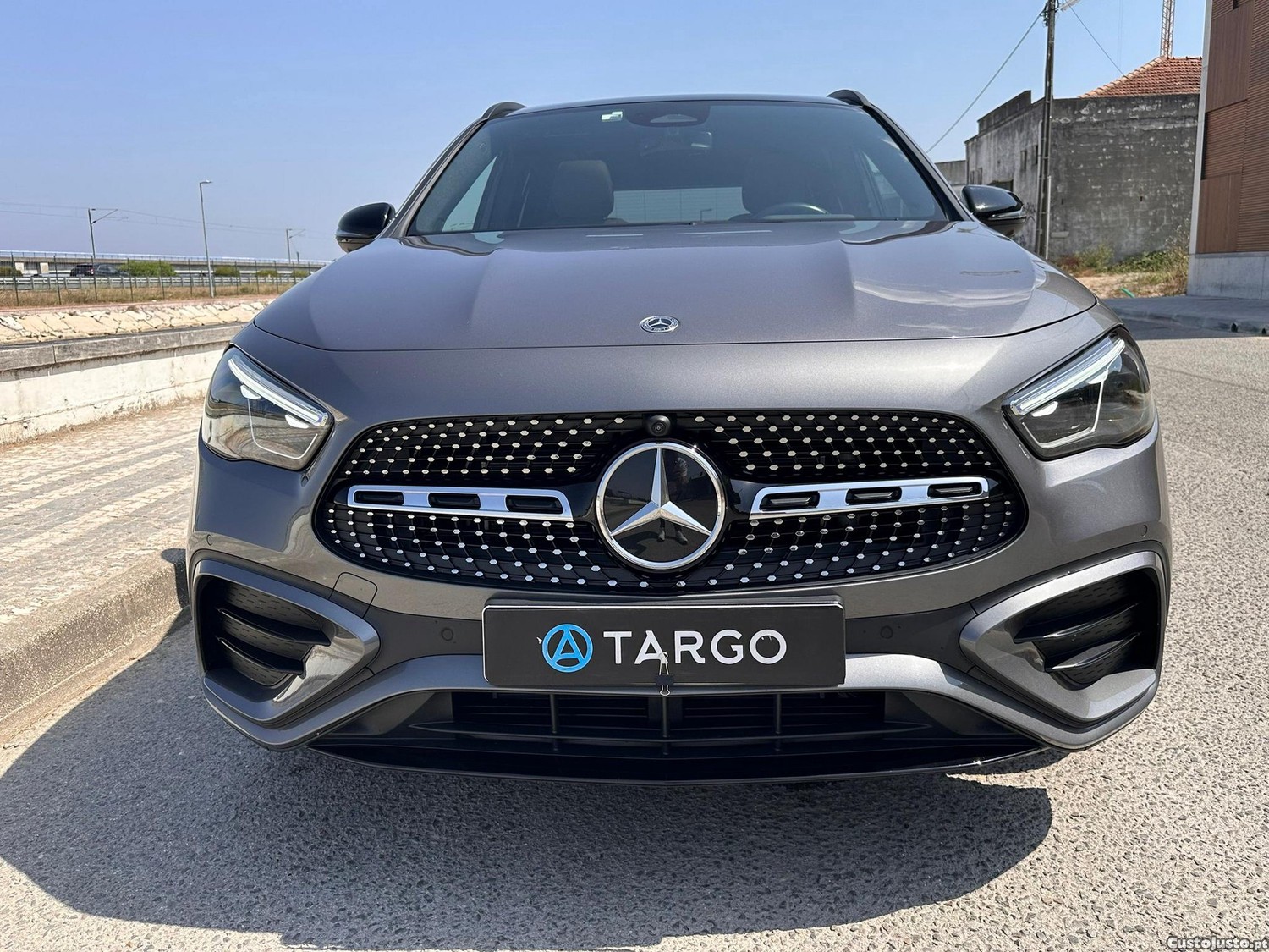 Mercedes-Benz GLA 250 e AMG Line — fotografia 7