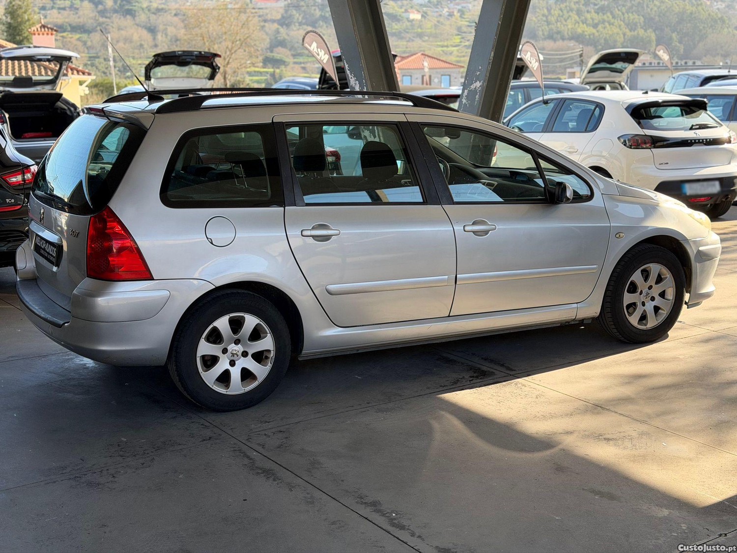 Peugeot 307 SW 1.4 — fotografia 10