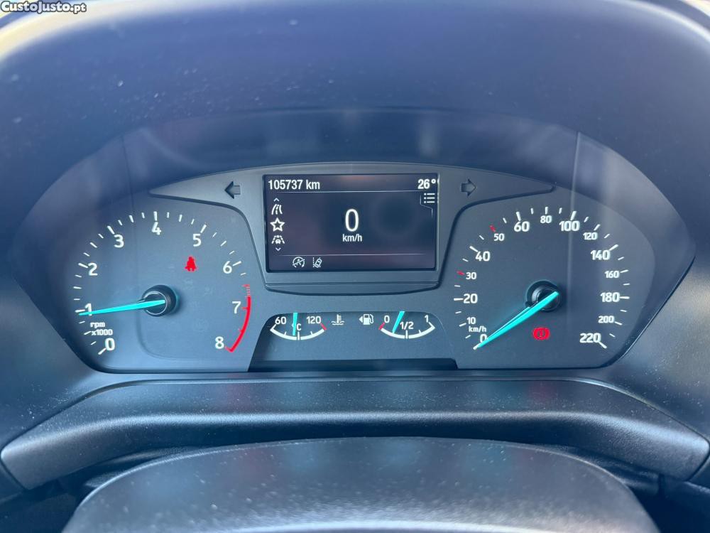 Ford Fiesta 1.0 EcoBoost Titaniu — fotografia 5