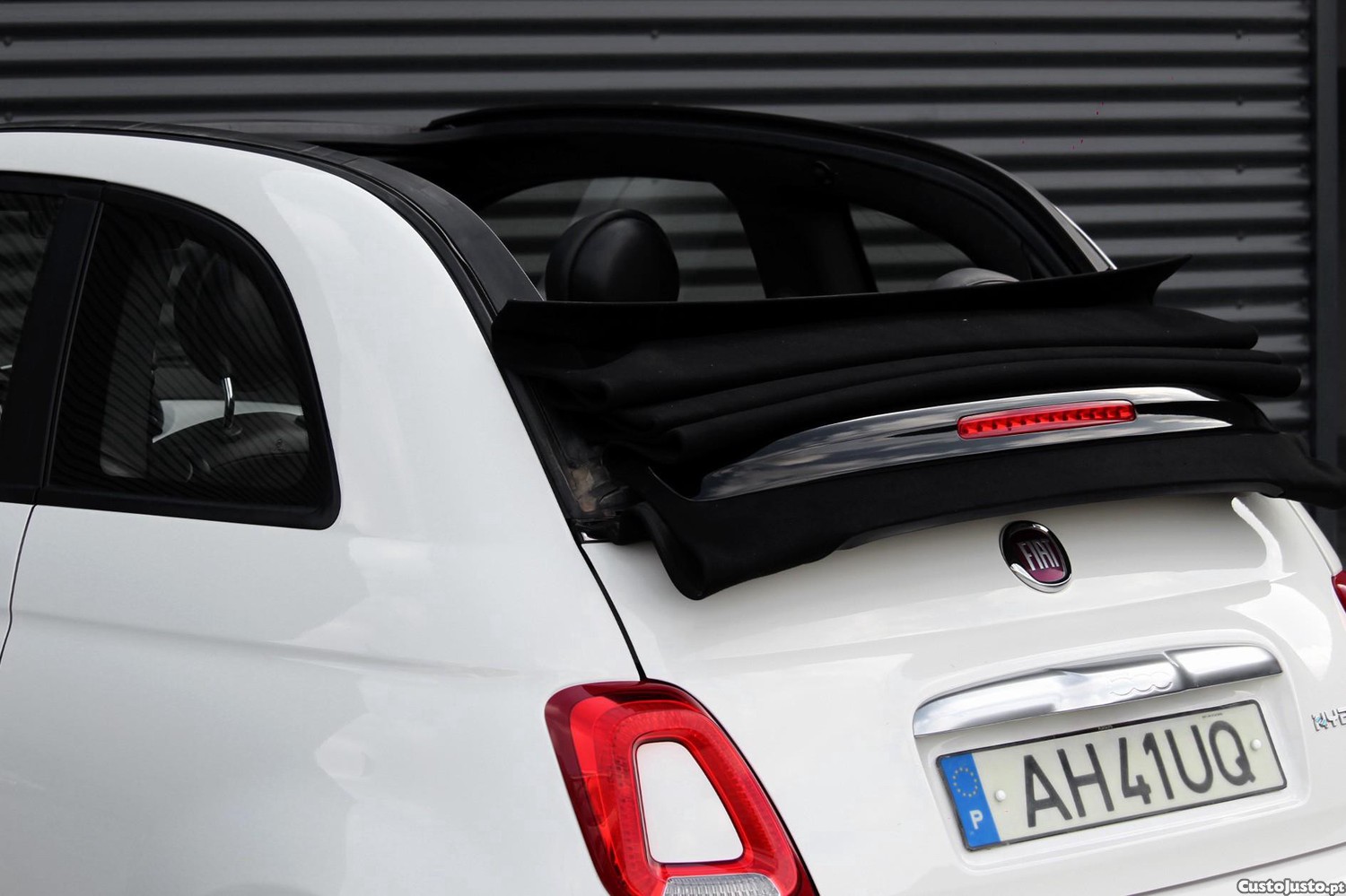 Fiat 500C 1.0 Hybrid Connect — fotografia 22