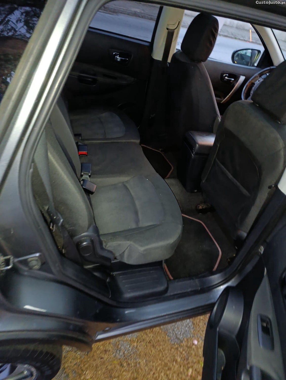Nissan Qashqai+2 Nissan Qashqai +2 1.5 dCi 110 cv — photo 2