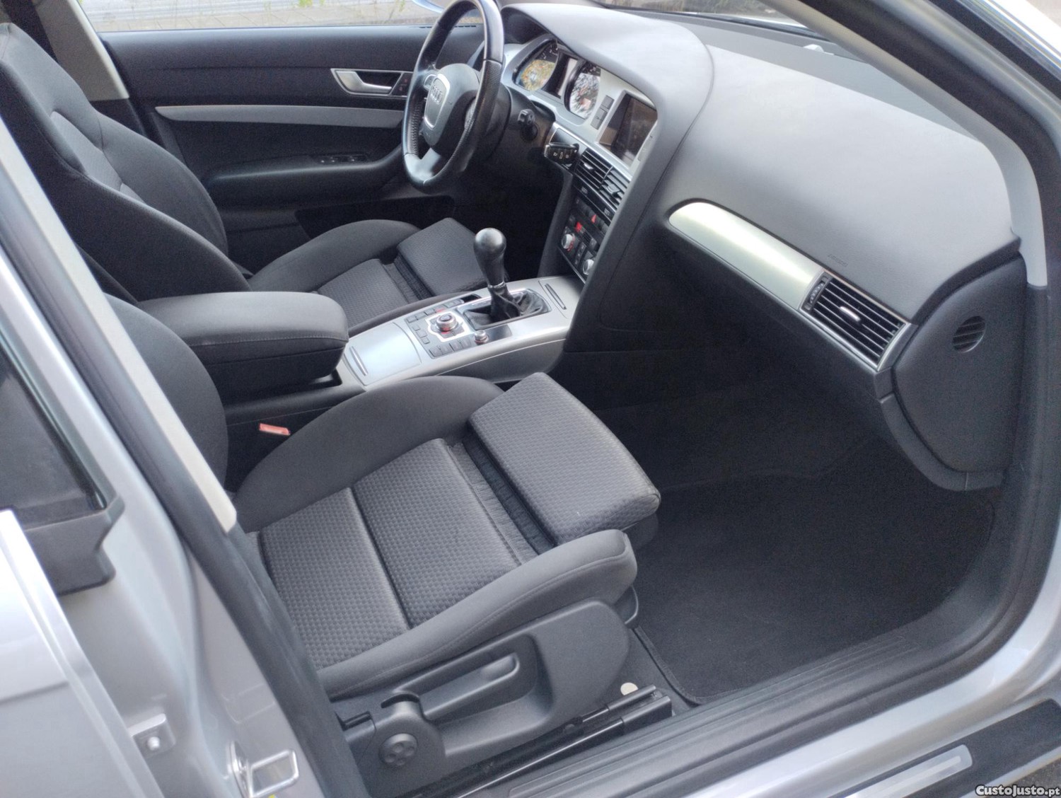 Audi A6 Sedan 2.0 TFSI 170cv Sport Multitronic c/ GPS - c/ Garantia - COMO NOVO — fotografia 13