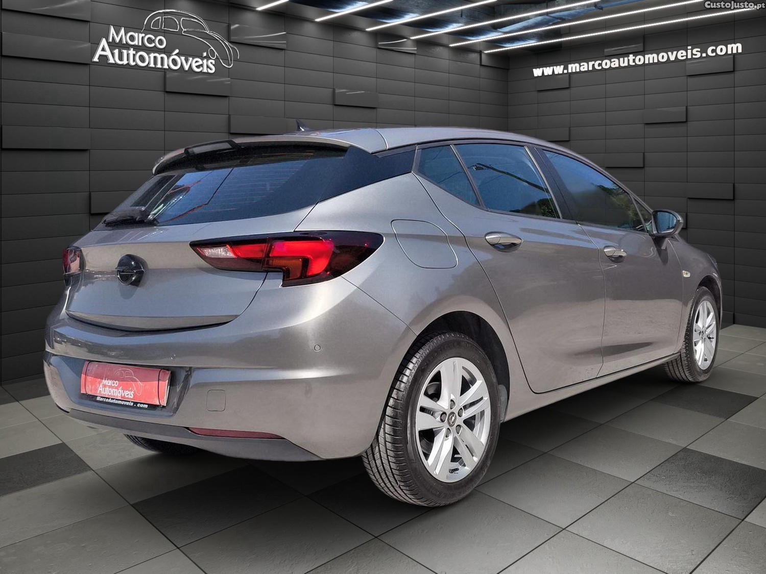 Opel Astra 1.6 CDTI Business Edition S/S — fotografia 11