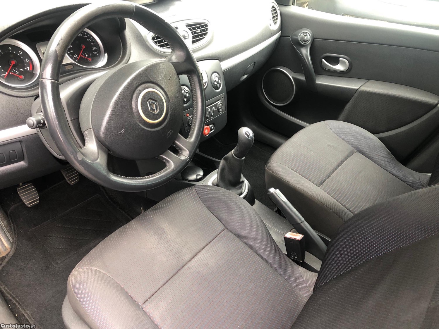 Renault Clio 1.2 — fotografia 4