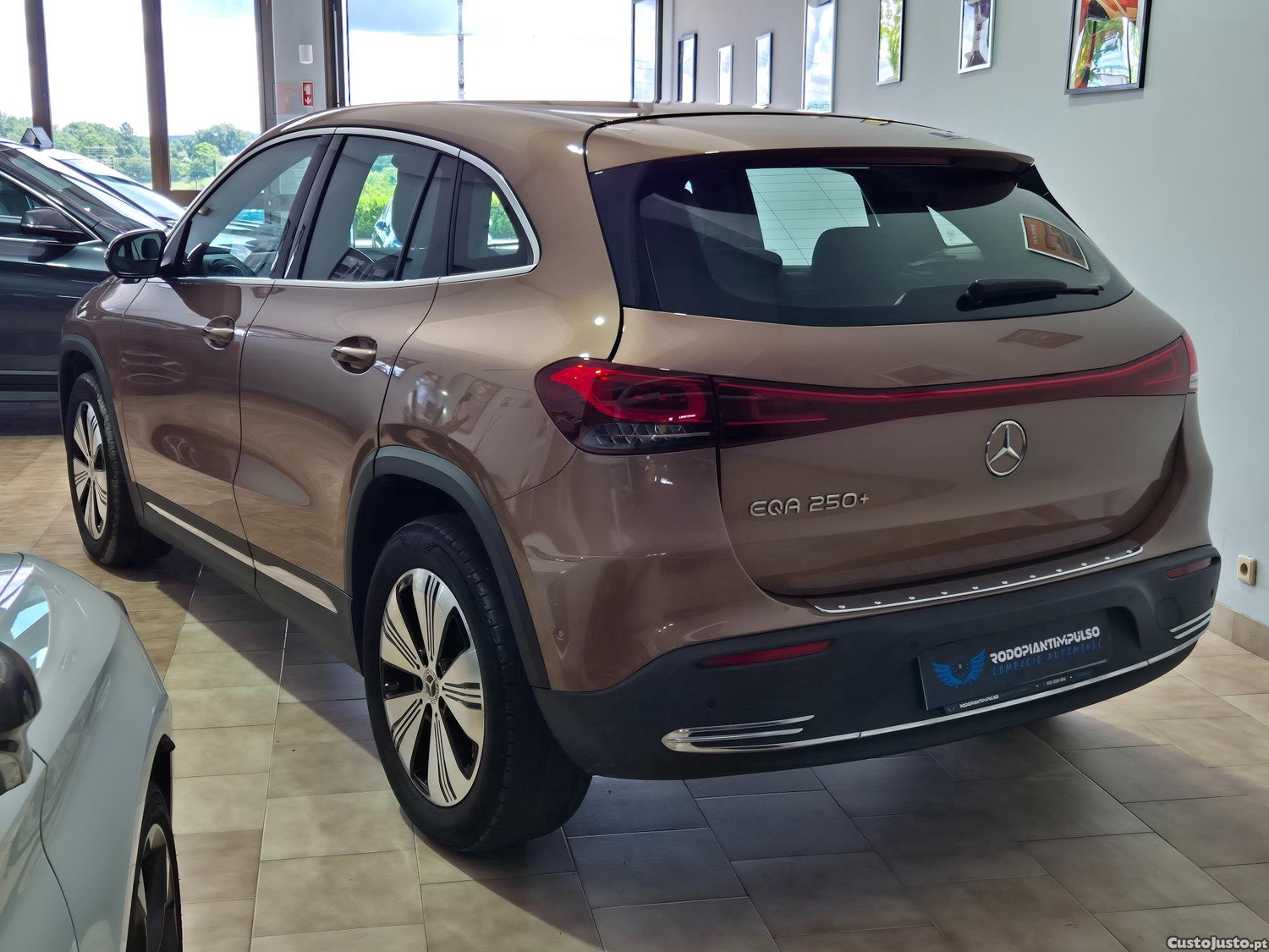Mercedes-Benz EQA Edition Progressive — fotografia 8