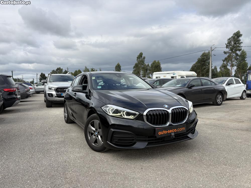 BMW 116 d Advantage — fotografia 14