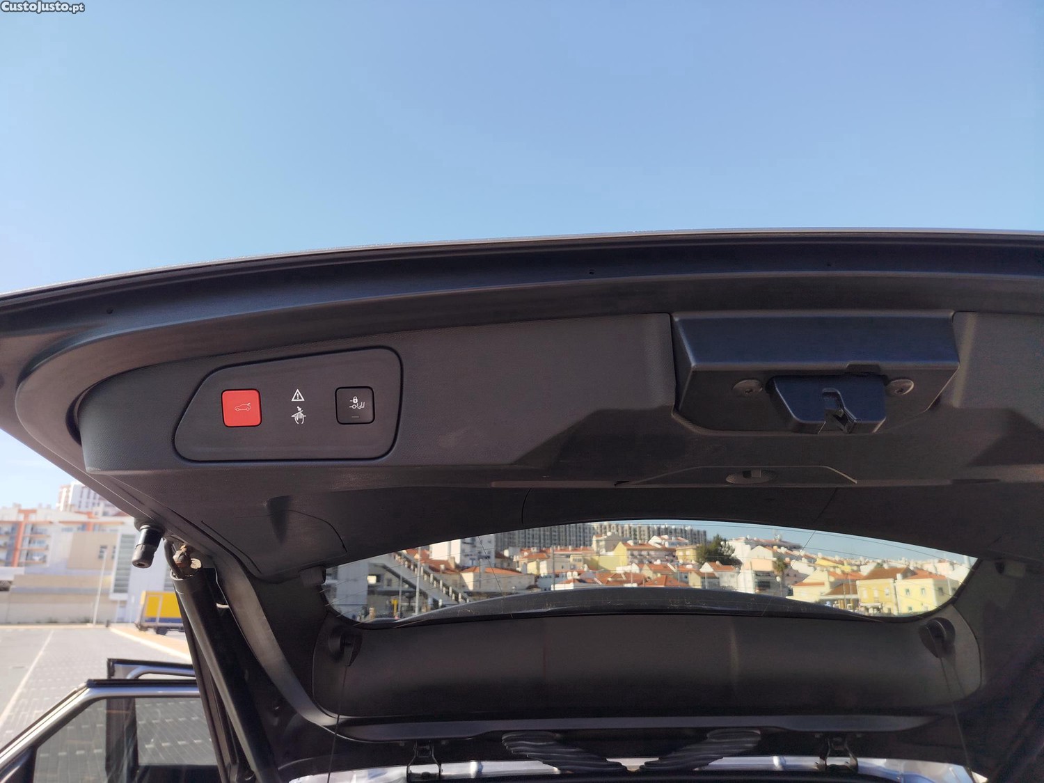 Peugeot 3008 1.6 Allure — fotografia 4