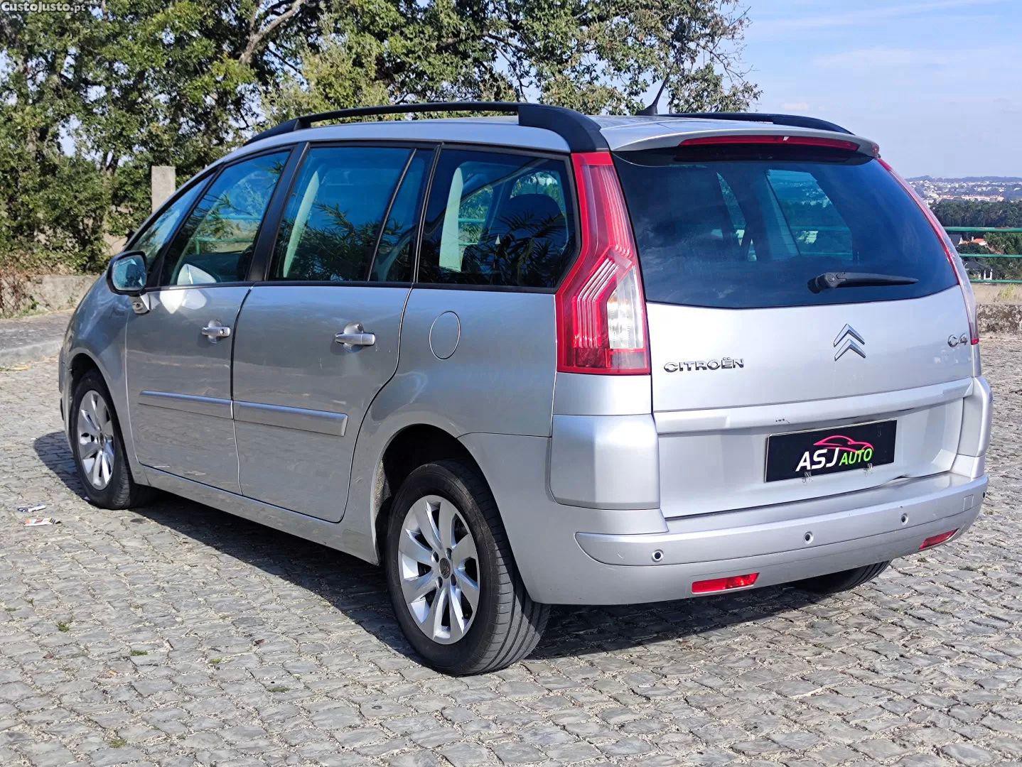 Citroën C4 Grand Picasso 1.6 hdi dynamique — fotografia 11