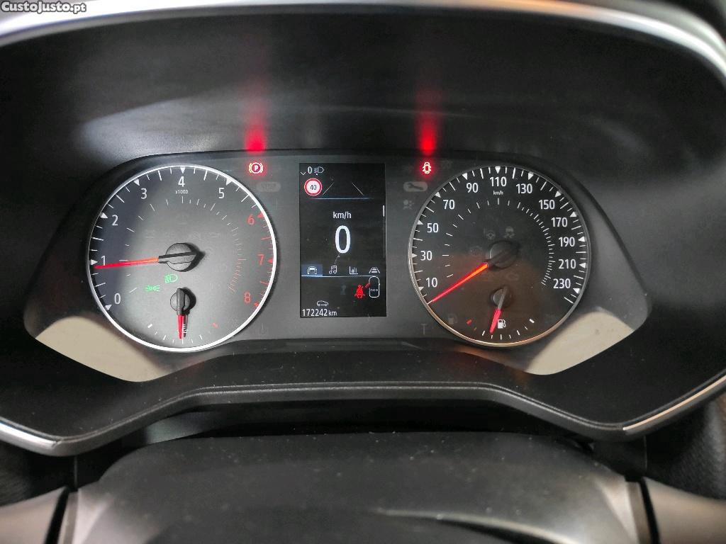 Renault Clio 1.0 TCe Intens Bi-Fuel — fotografia 16
