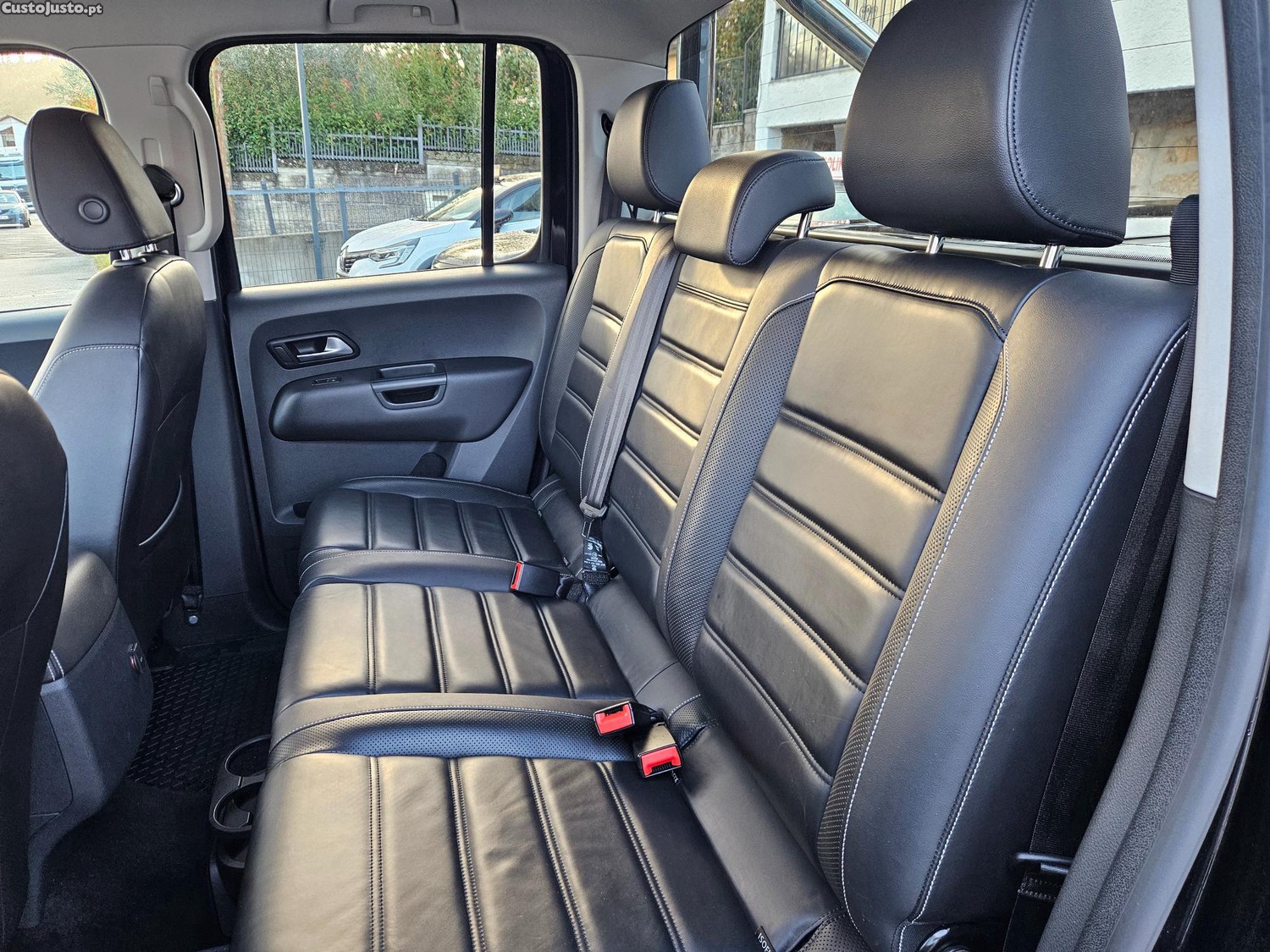 Volkswagen Amarok 3.0 V6 TDI HIGHLINE 4MOTION DSG — fotografia 7