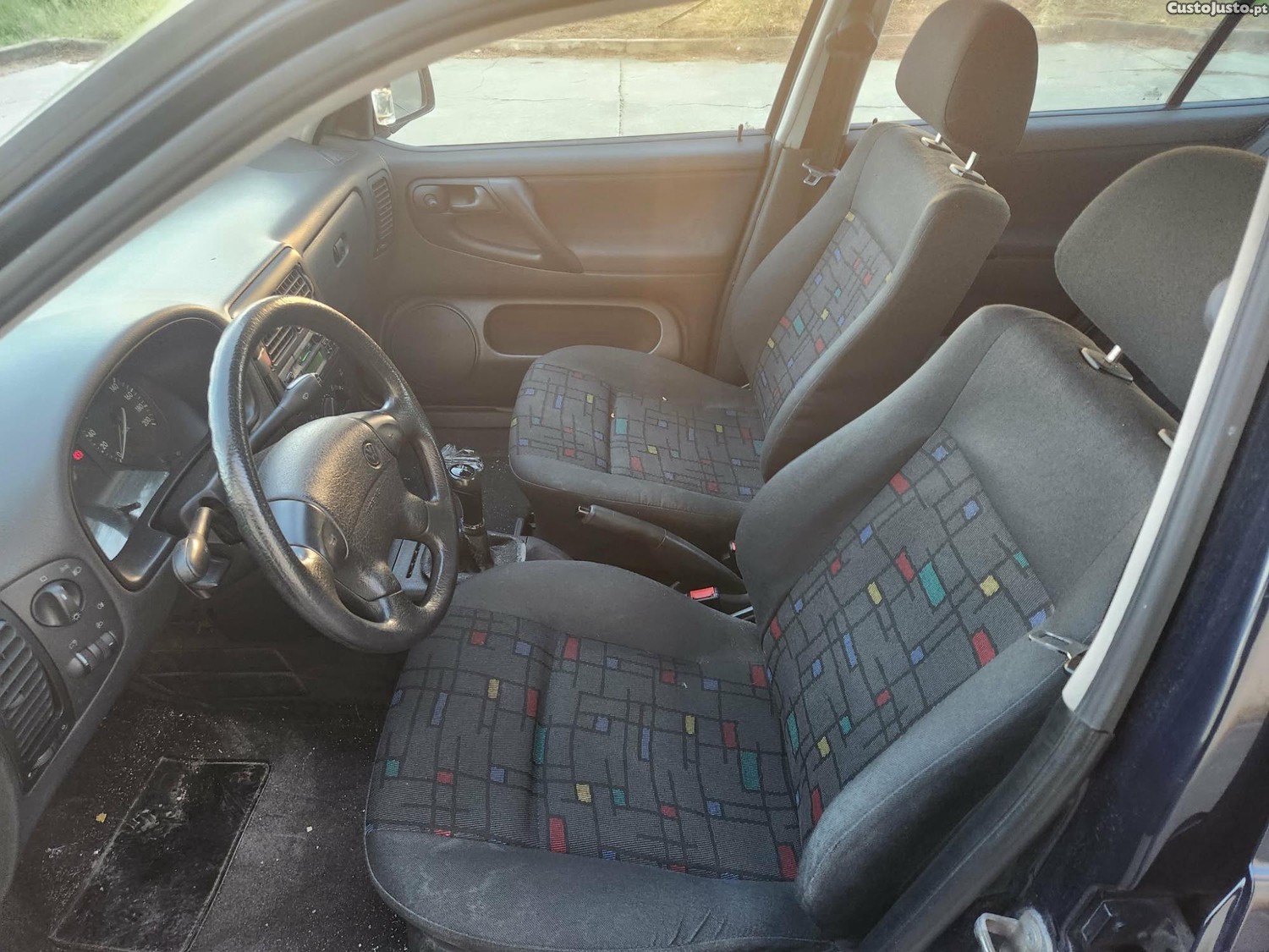 Volkswagen Polo 1.0 — fotografia 3