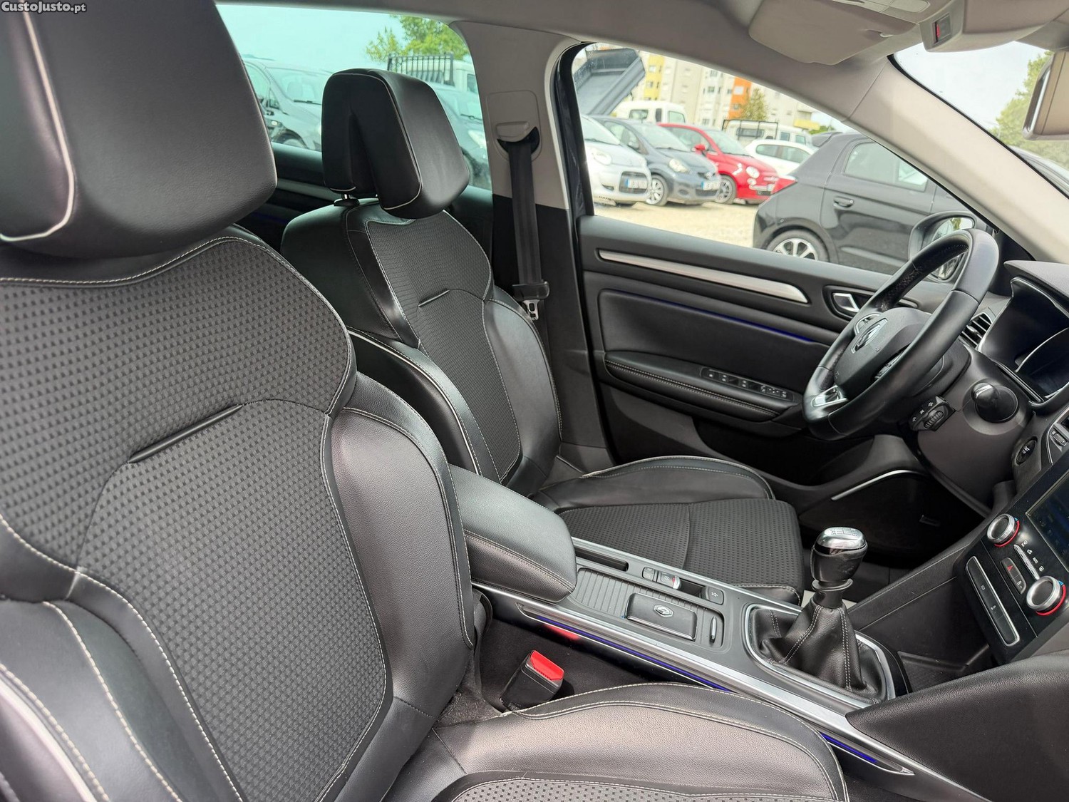 Renault Mégane Sport Tourer 1.5 dCi Bose Edition — fotografia 3