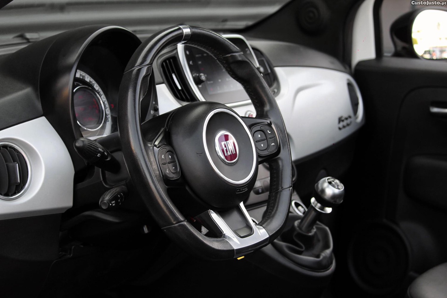 Fiat 500C 1.0 Hybrid Connect — fotografia 21
