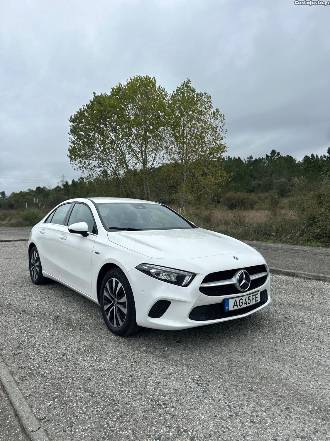 Mercedes-Benz A 250 250 E — fotografia 3