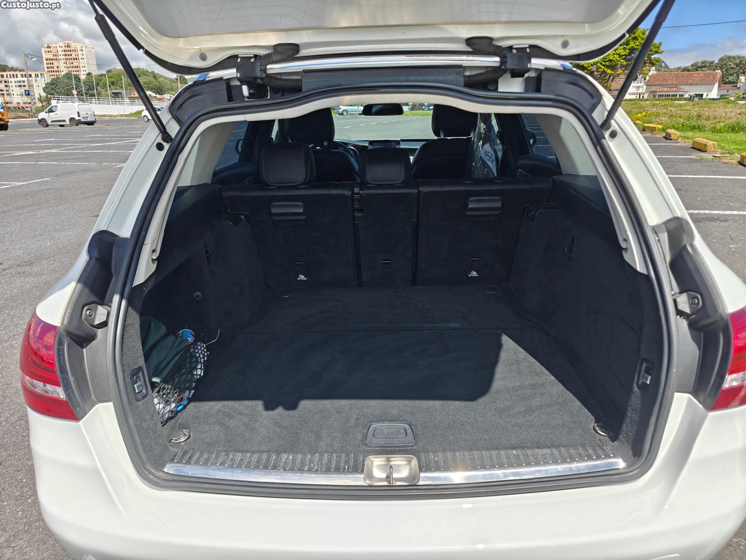 Mercedes-Benz C 220 220 D — fotografia 4