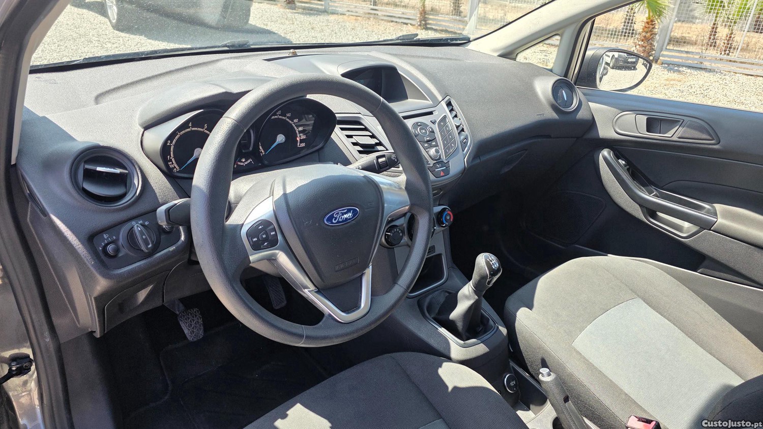 Ford Fiesta 1.25 Duratec 60cv — fotografia 8