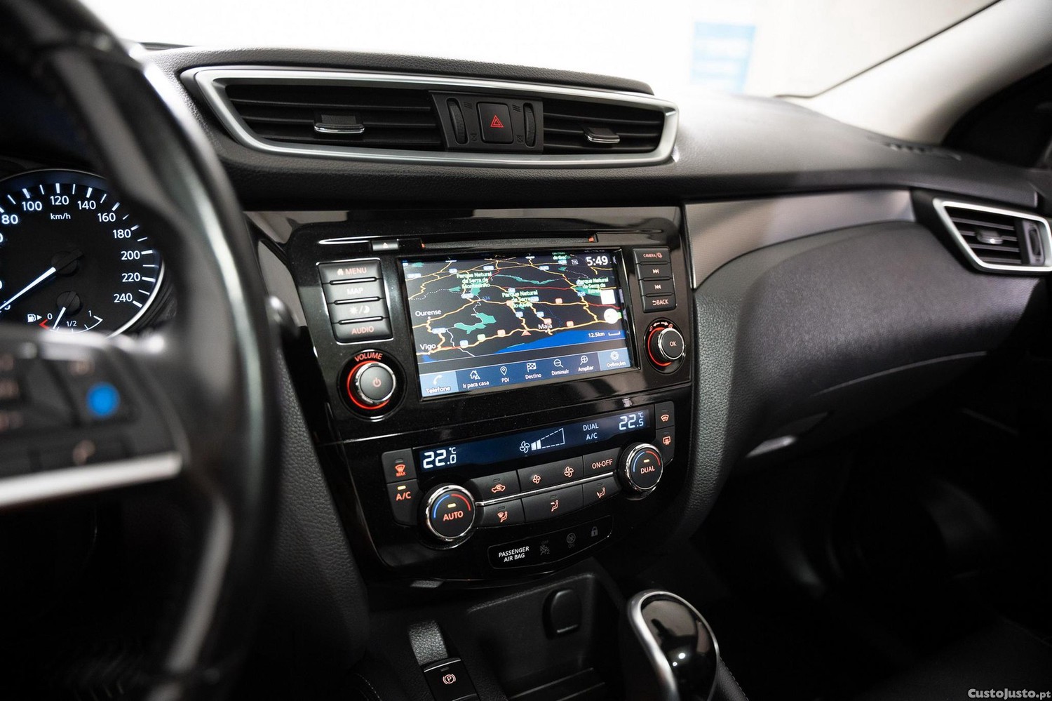 Nissan Qashqai 1.3 DIG-T Tekna DCT — fotografia 13