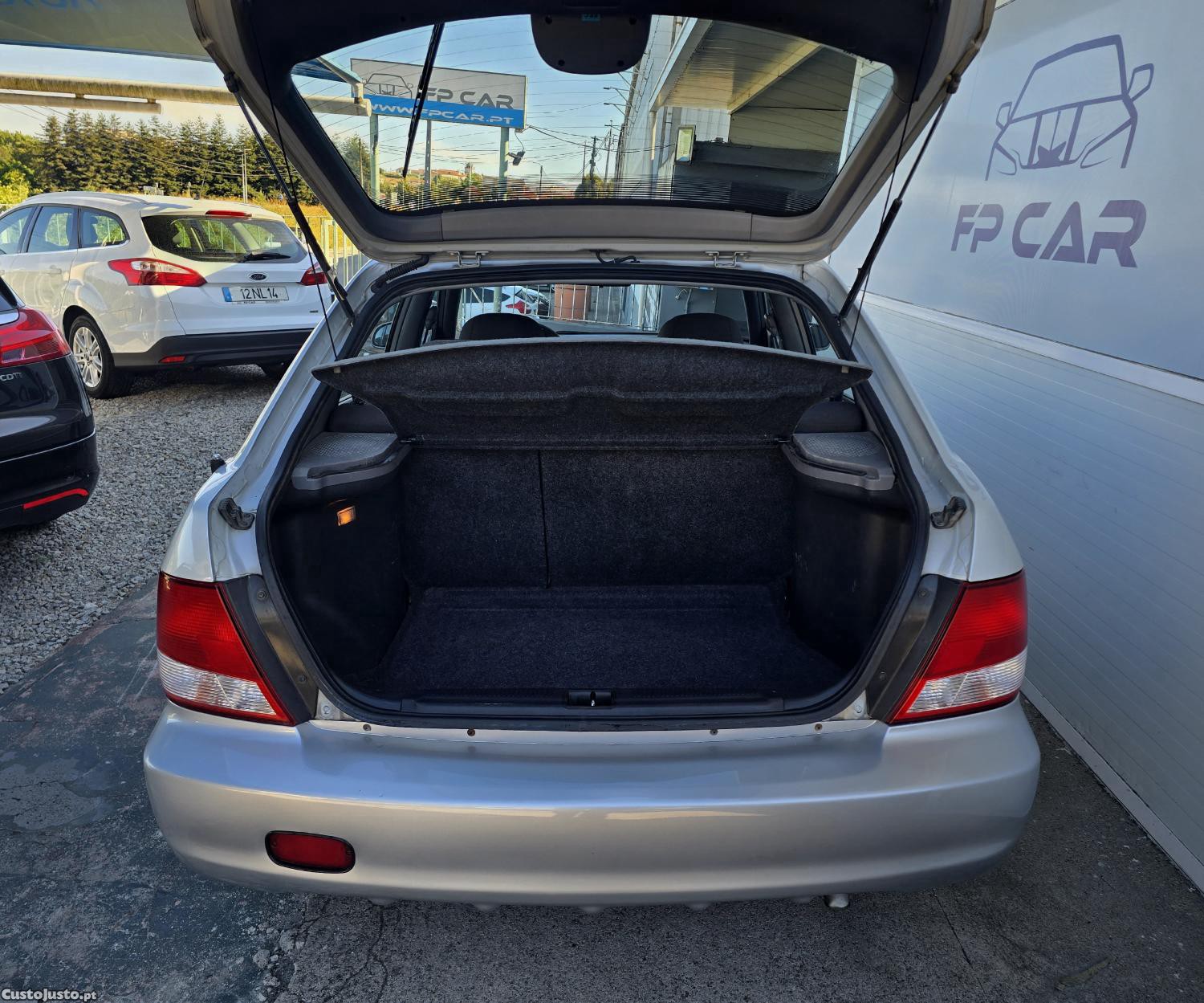 Hyundai Accent 1.3 Active — fotografia 4