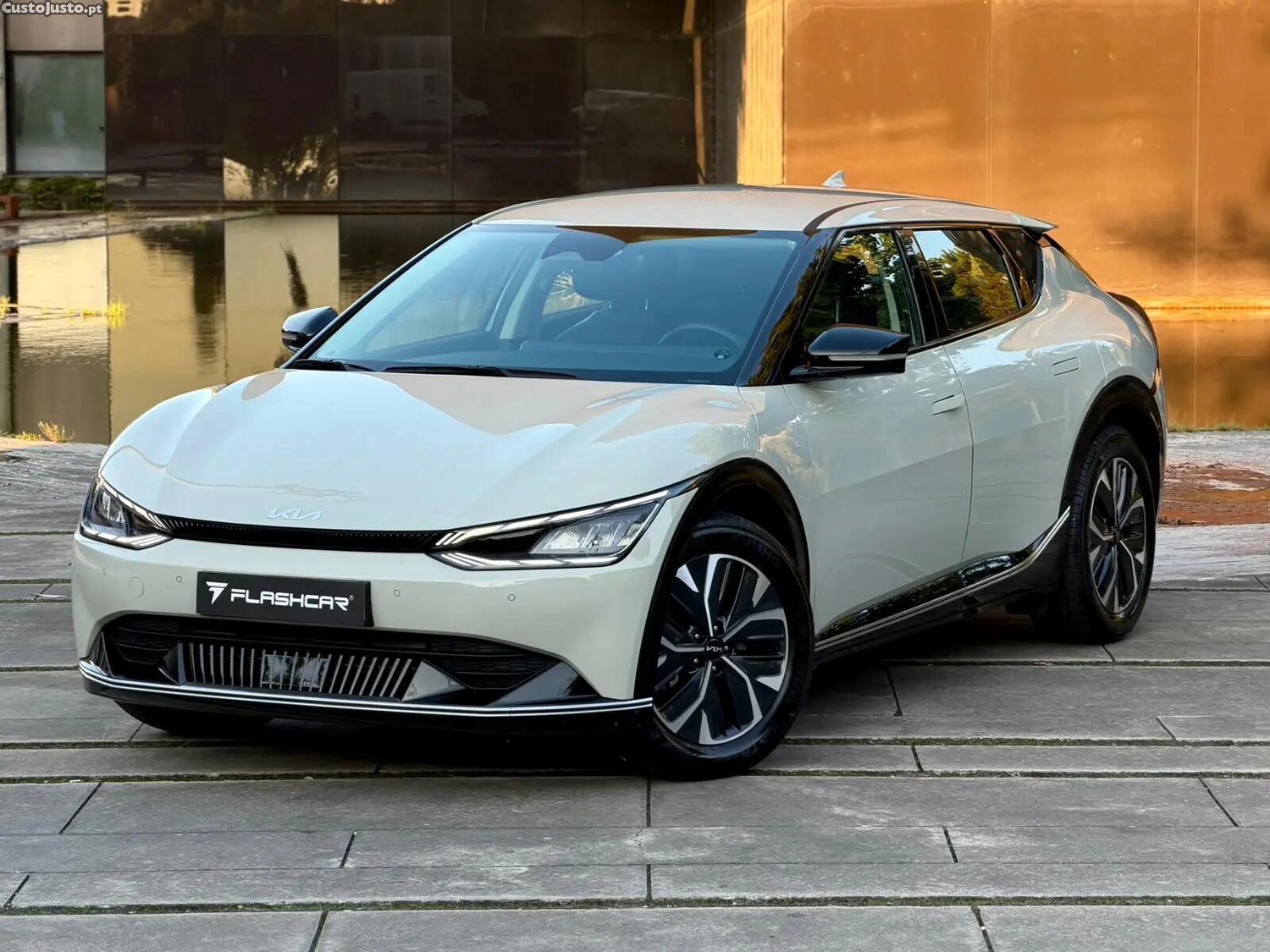 Kia EV6 Tech — fotografia 3