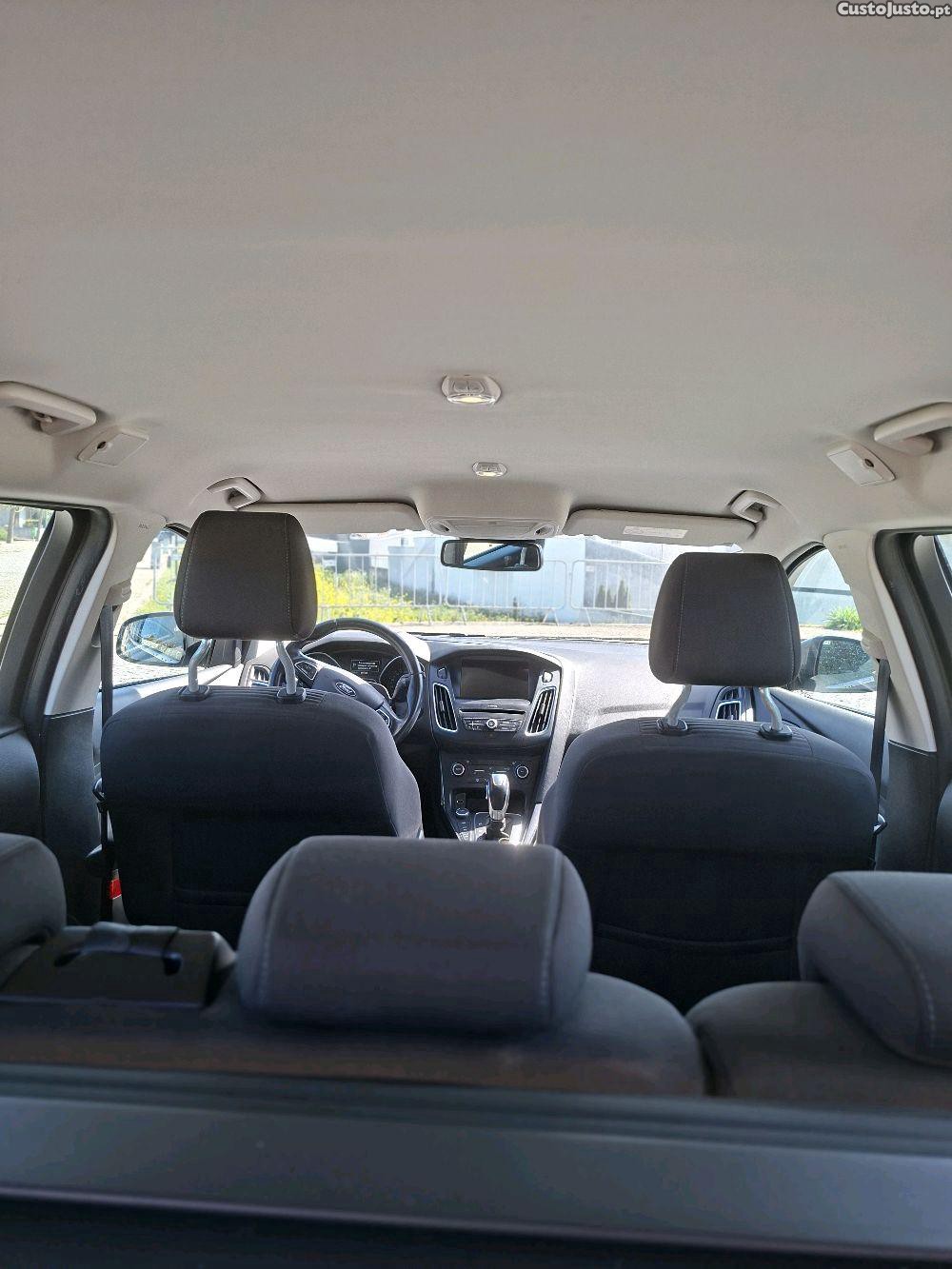Ford Focus Sw Tittanium — fotografia 4