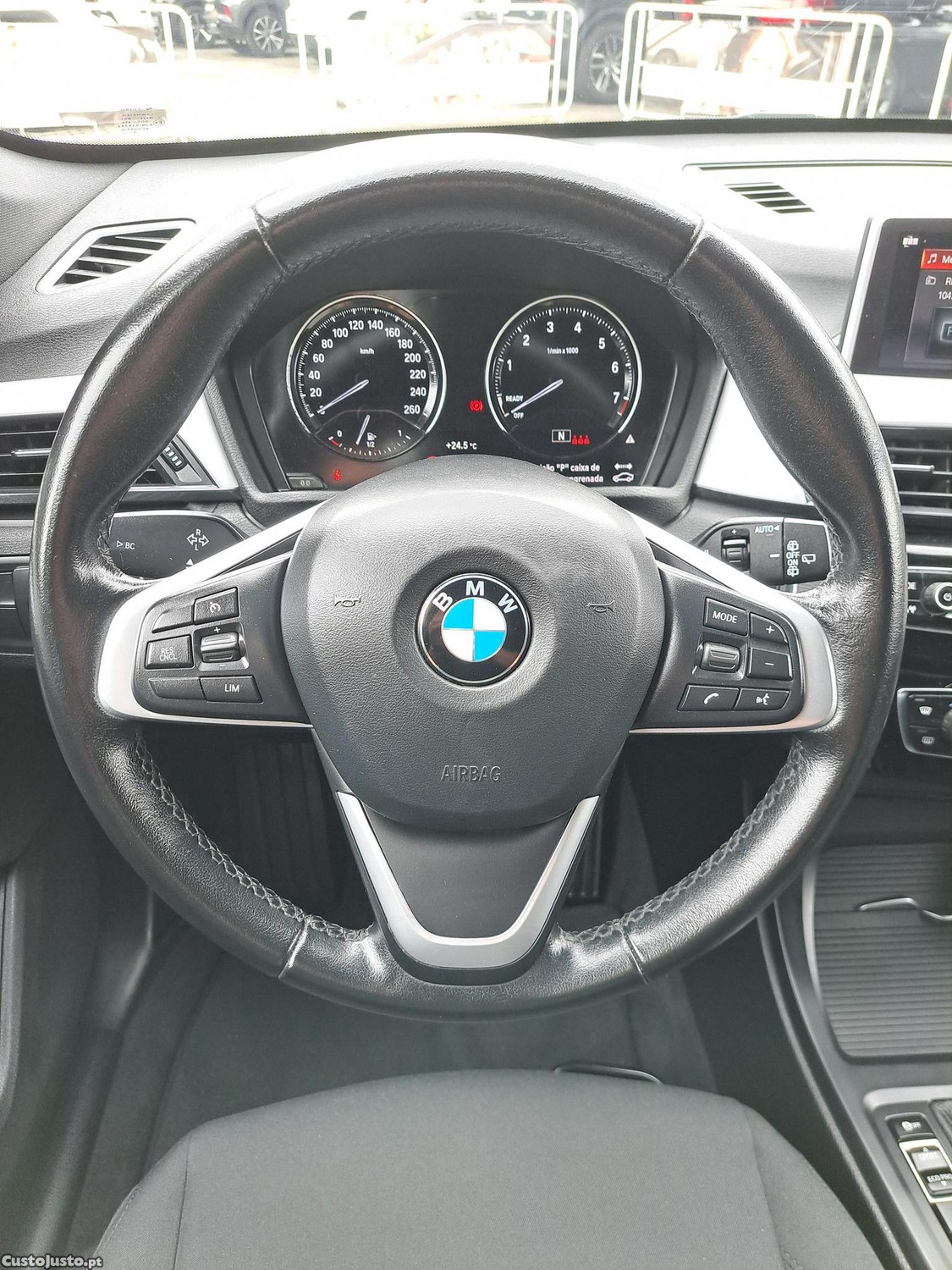 BMW X1 25 e xDrive Corporate Edition — fotografia 18