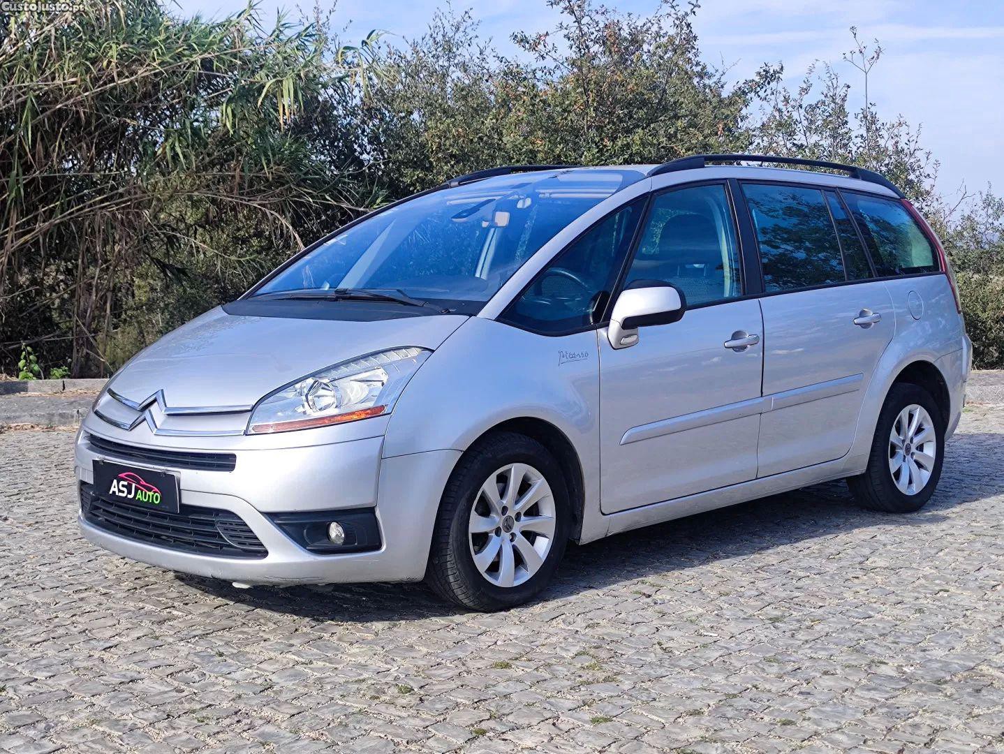 Citroën C4 Grand Picasso 1.6 hdi dynamique — fotografia 18