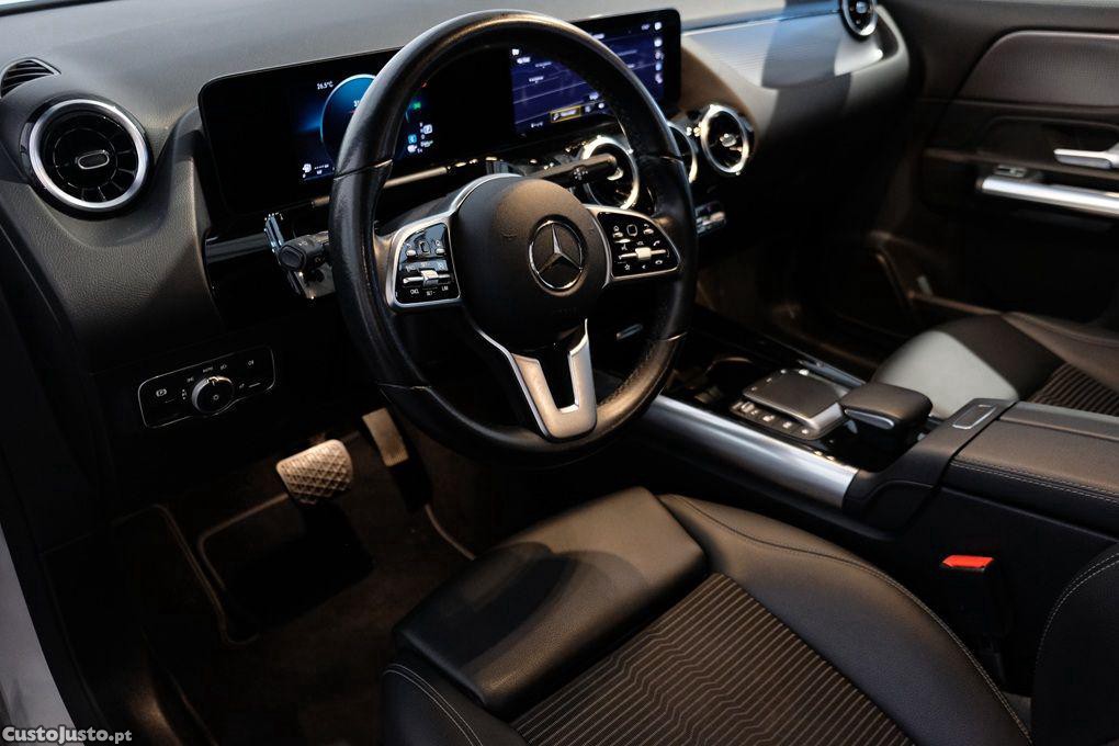 Mercedes-Benz GLA 250 e 8G-DCT Progressive — fotografia 15