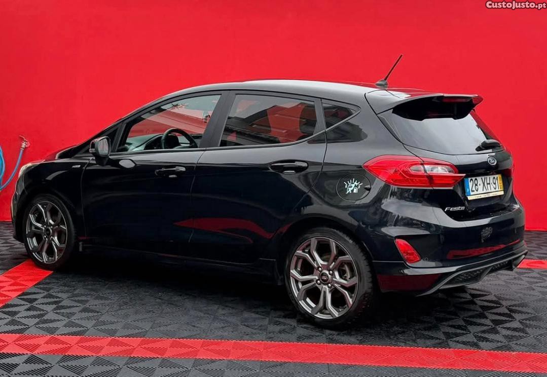 Ford Fiesta St Line - 19 foto 2