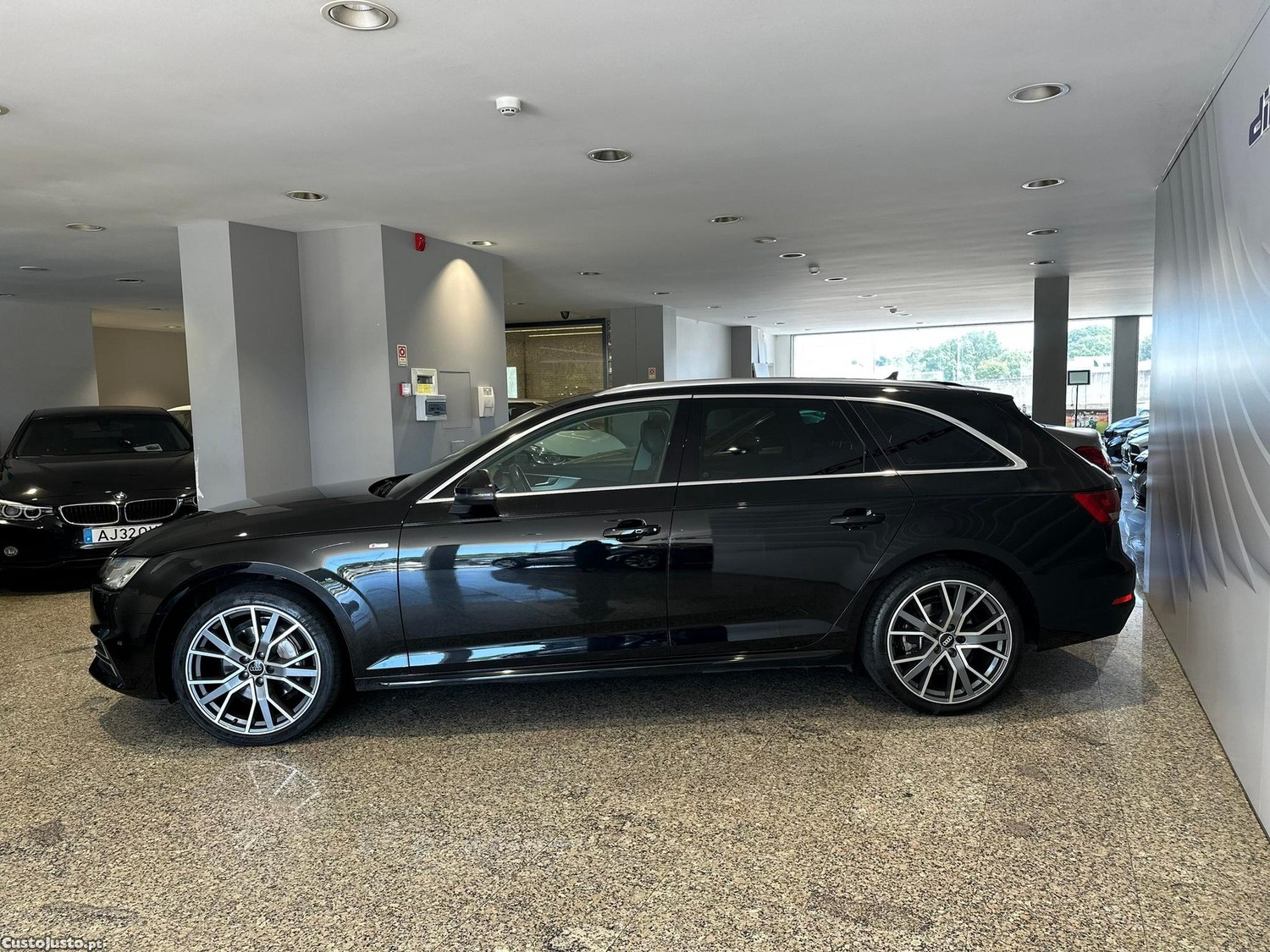Audi A4 Avant 2.0 TDI multitronic Business Line S-line — fotografia 22