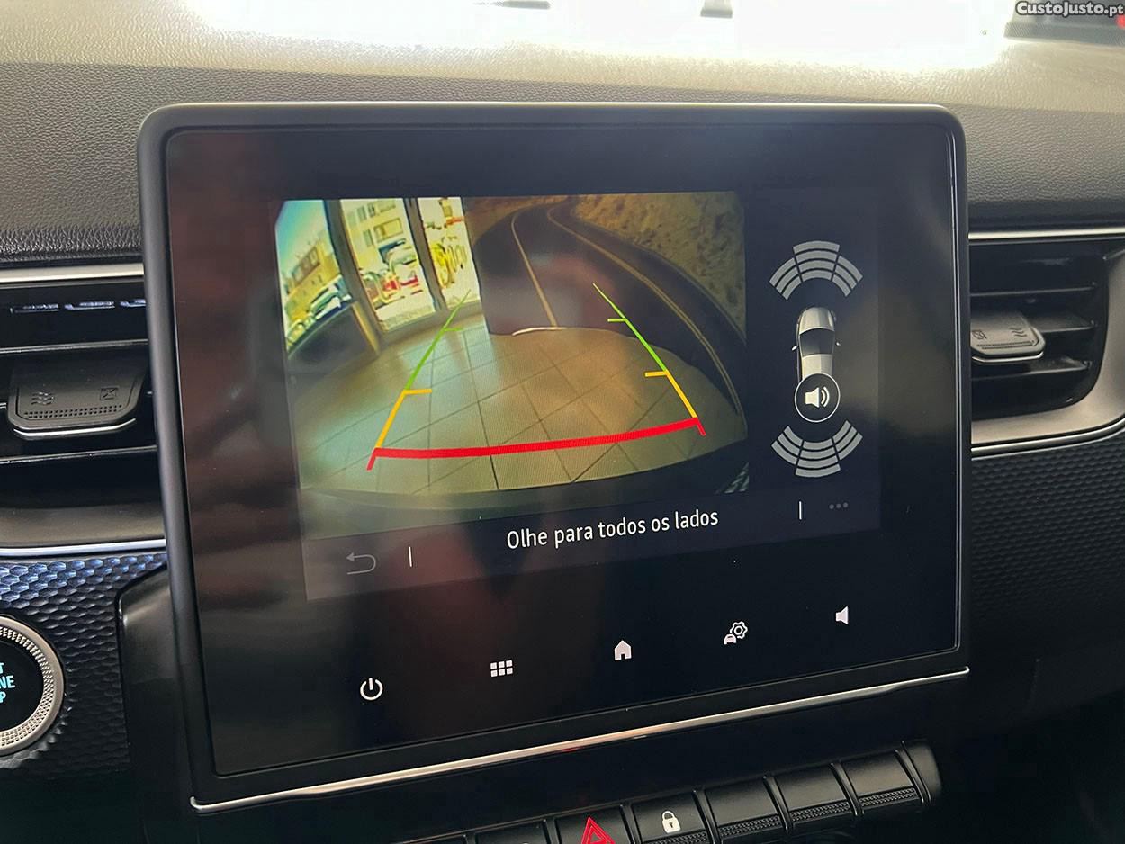 Renault Arkana 1.6 E-Tech Business — fotografia 13
