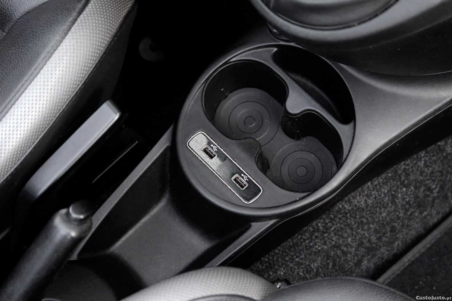 Fiat 500C 1.0 Hybrid Connect — fotografia 15