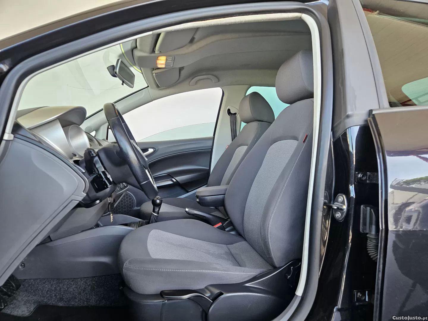 SEAT Ibiza 1.2 tdi style — fotografia 6