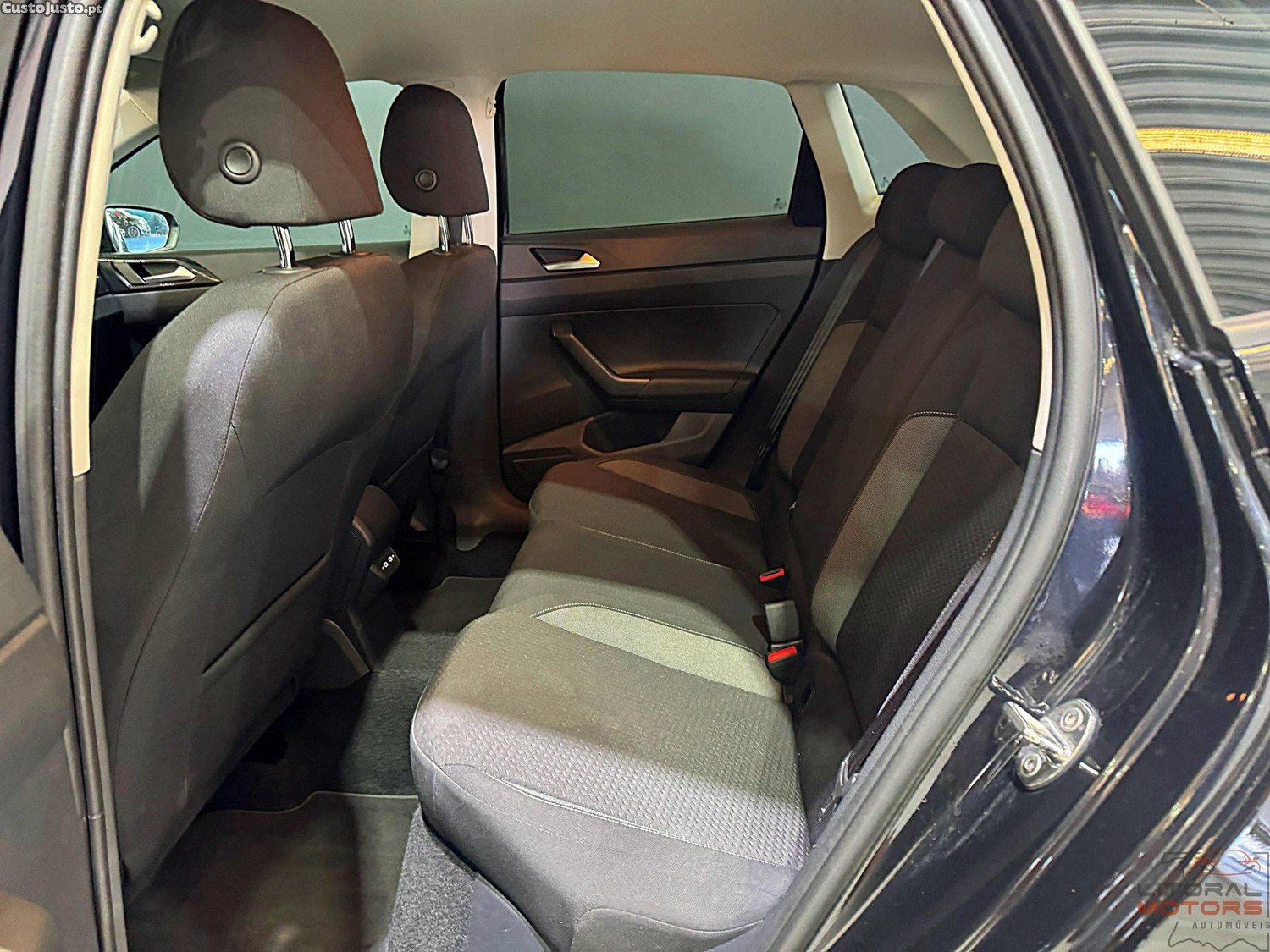Volkswagen Polo 1.0 TSI Urban DSG — fotografia 10