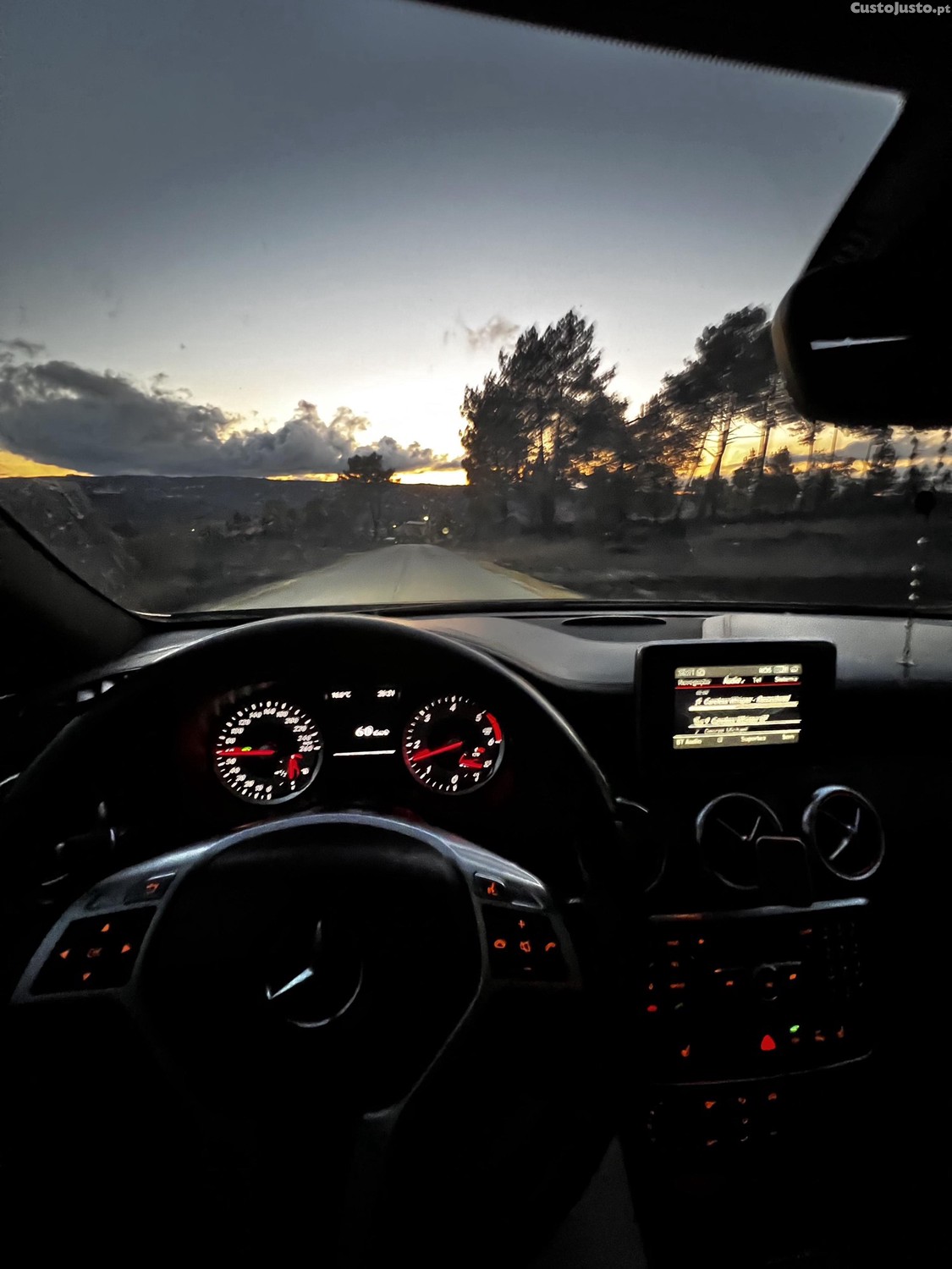 Mercedes-Benz A 180 W176 — fotografia 3