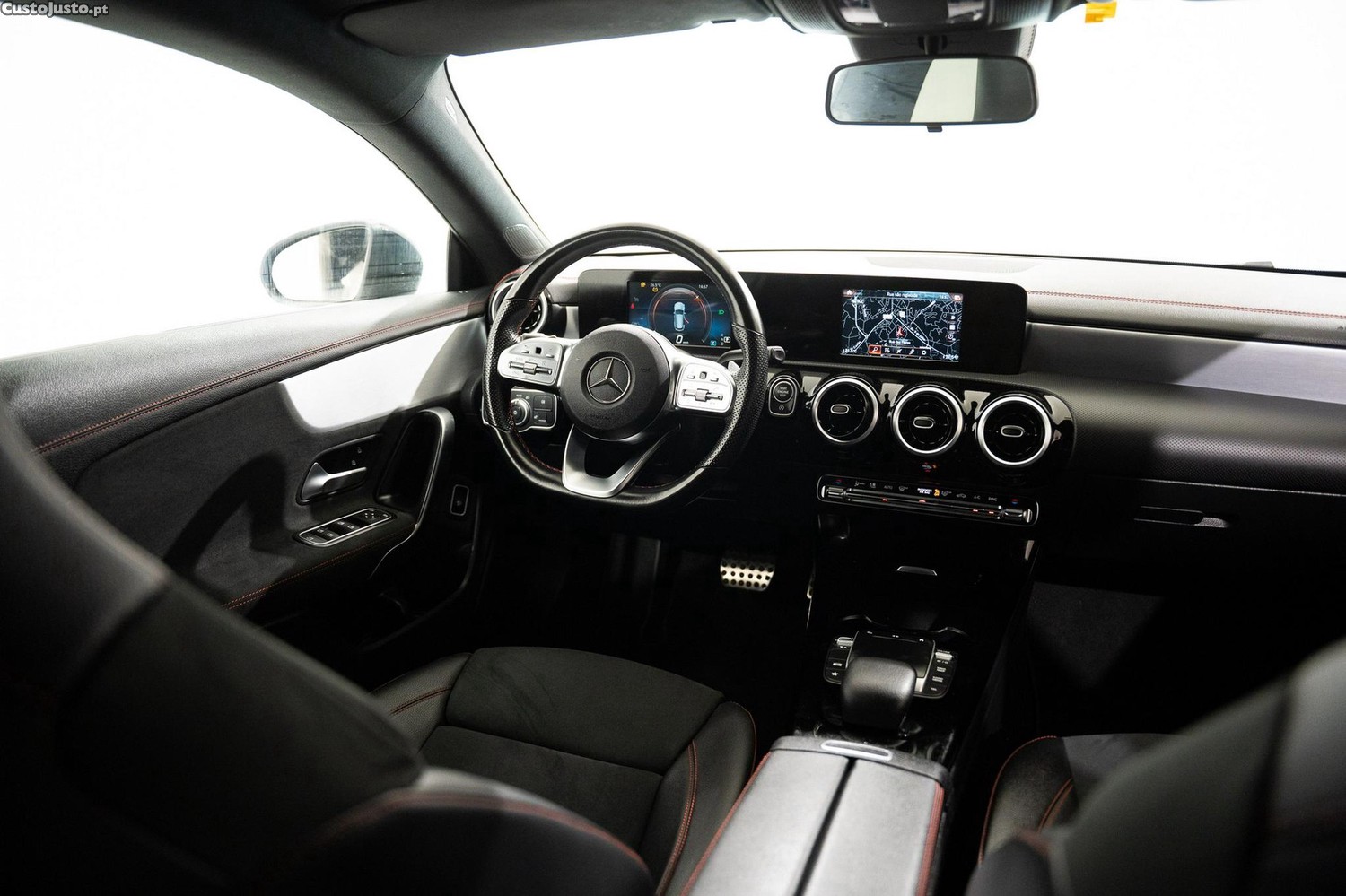 Mercedes-Benz CLA 200 Shooting Brake Style Aut. — fotografia 21