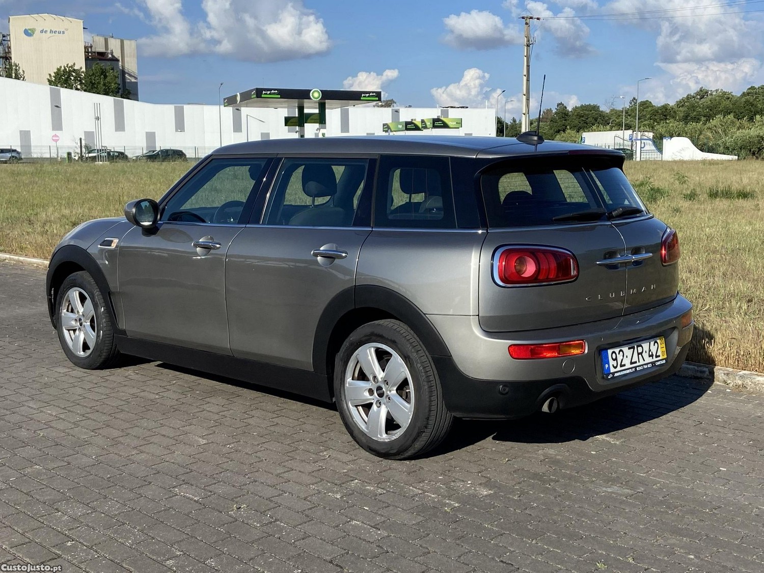 MINI Clubman Cooper D Auto — fotografia 19