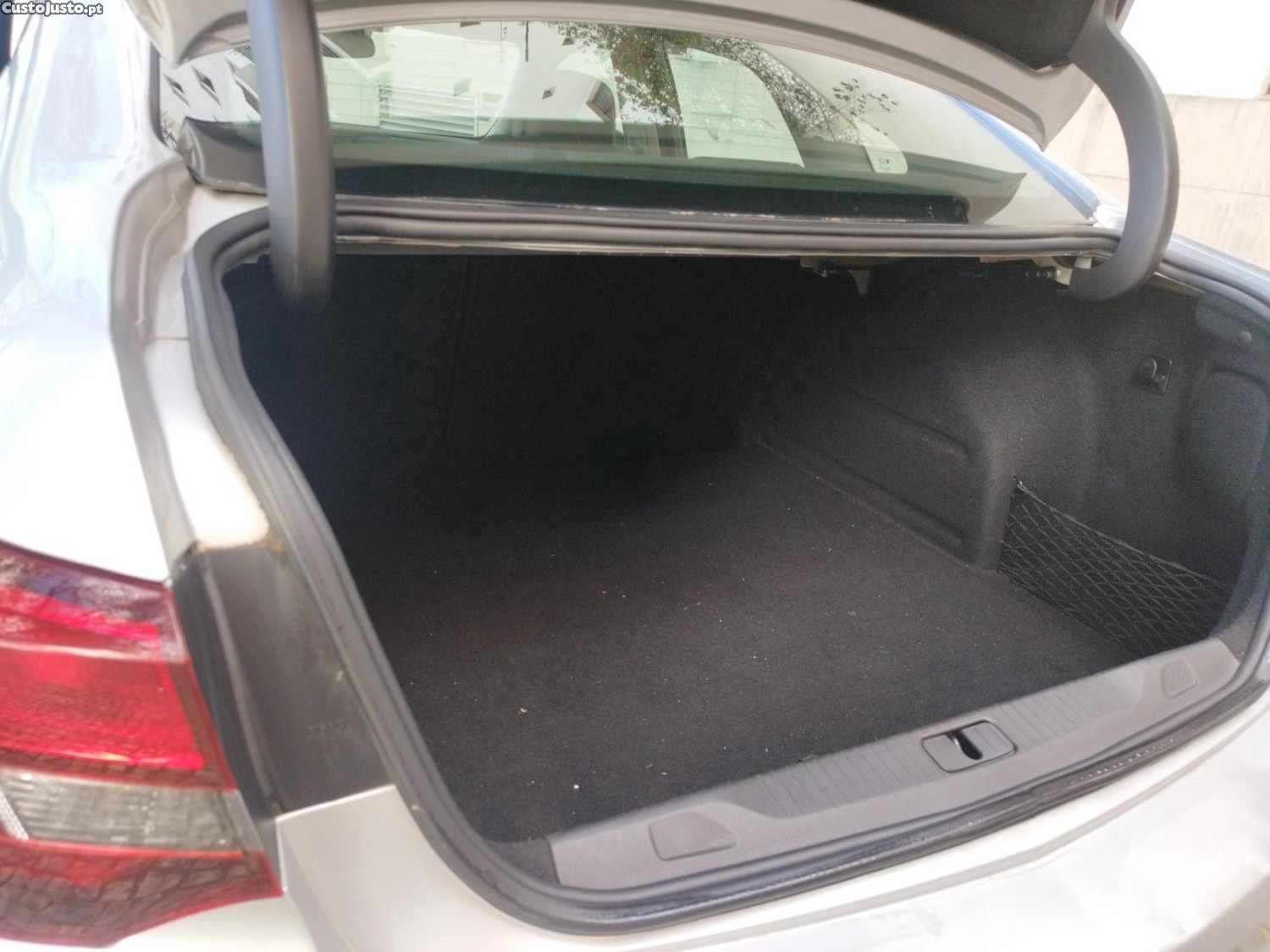 Opel Astra 1.4 — fotografia 5