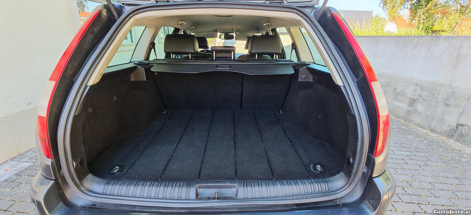 Ford Mondeo 3 — fotografia 2