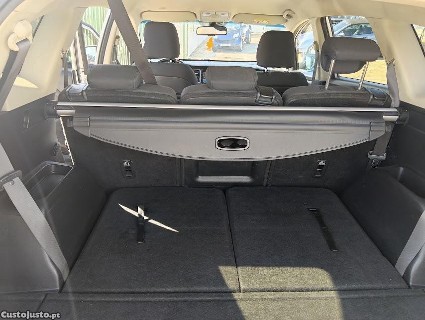 Kia Carens 1.7 CRDI DE 7 LUGARES - 15 foto 4