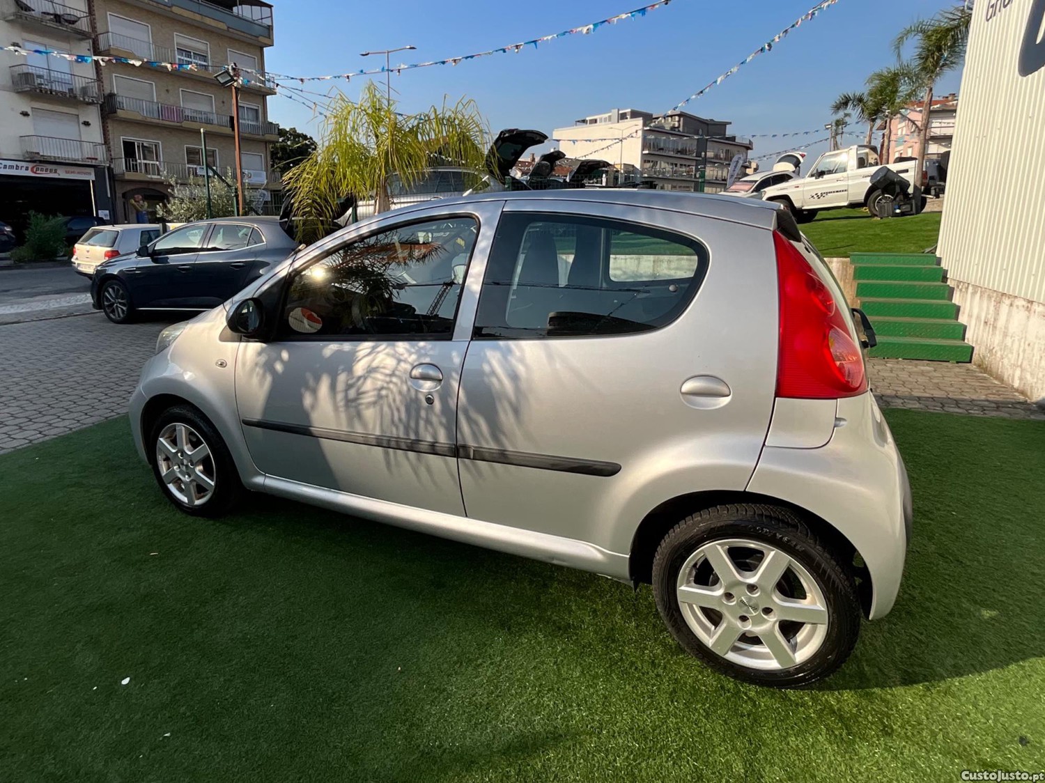 Peugeot 107 1.0 Urban — fotografia 9
