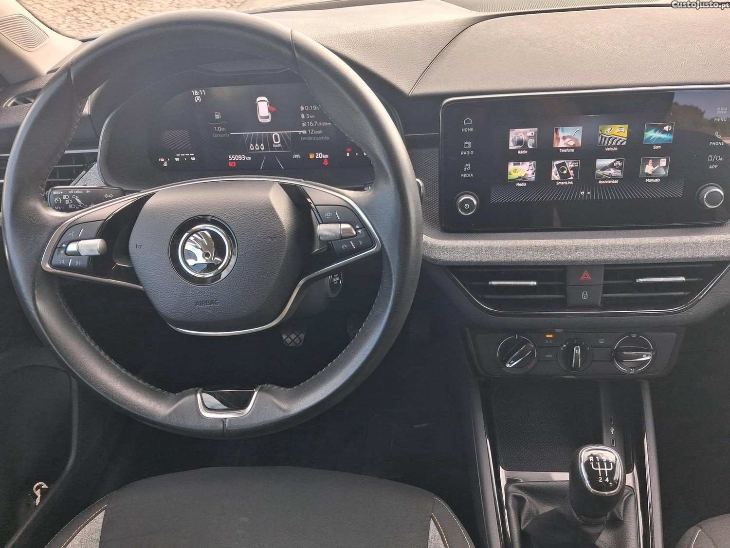 Skoda Kamiq 1.0 TSI Style — fotografia 7
