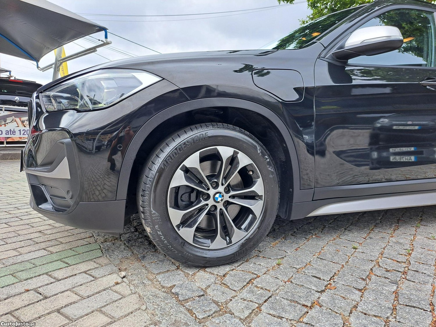 BMW X1 25 e xDrive Corporate Edition — fotografia 4