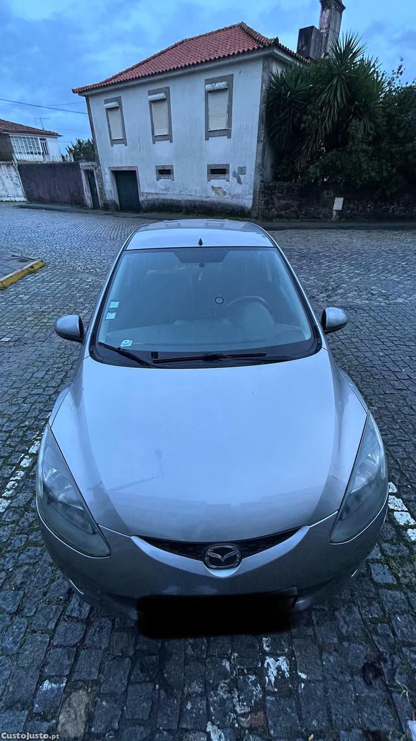 Mazda 2 Manual mzr — fotografia 4