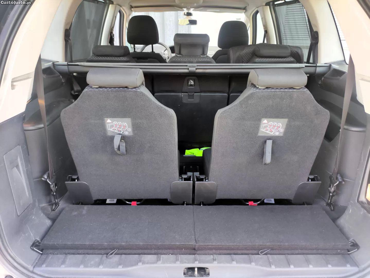 Citroën C4 Grand Picasso 1.6 hdi dynamique — fotografia 9
