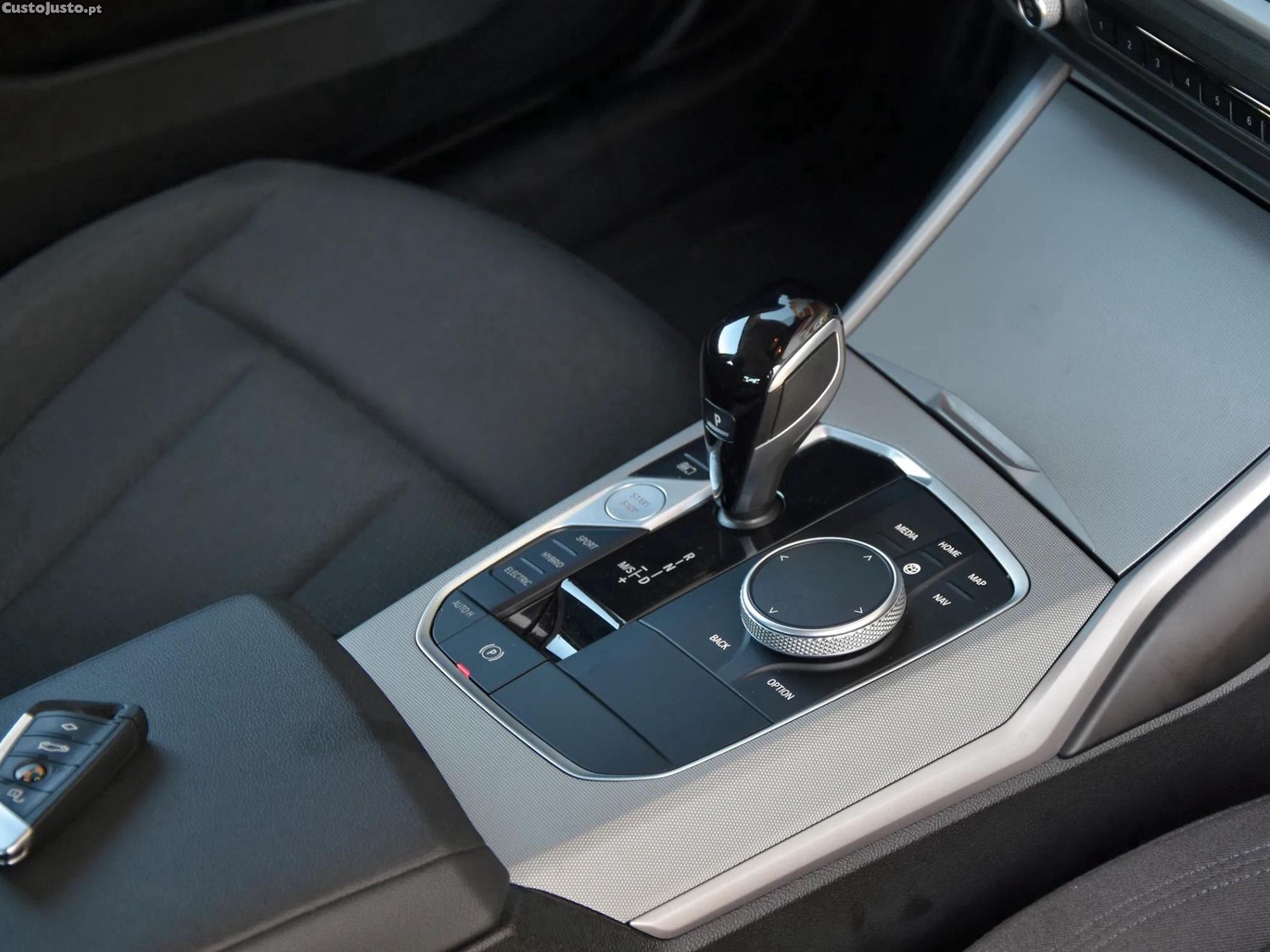 BMW 330 e Plug-in Iva Dedutível nacional — fotografia 7