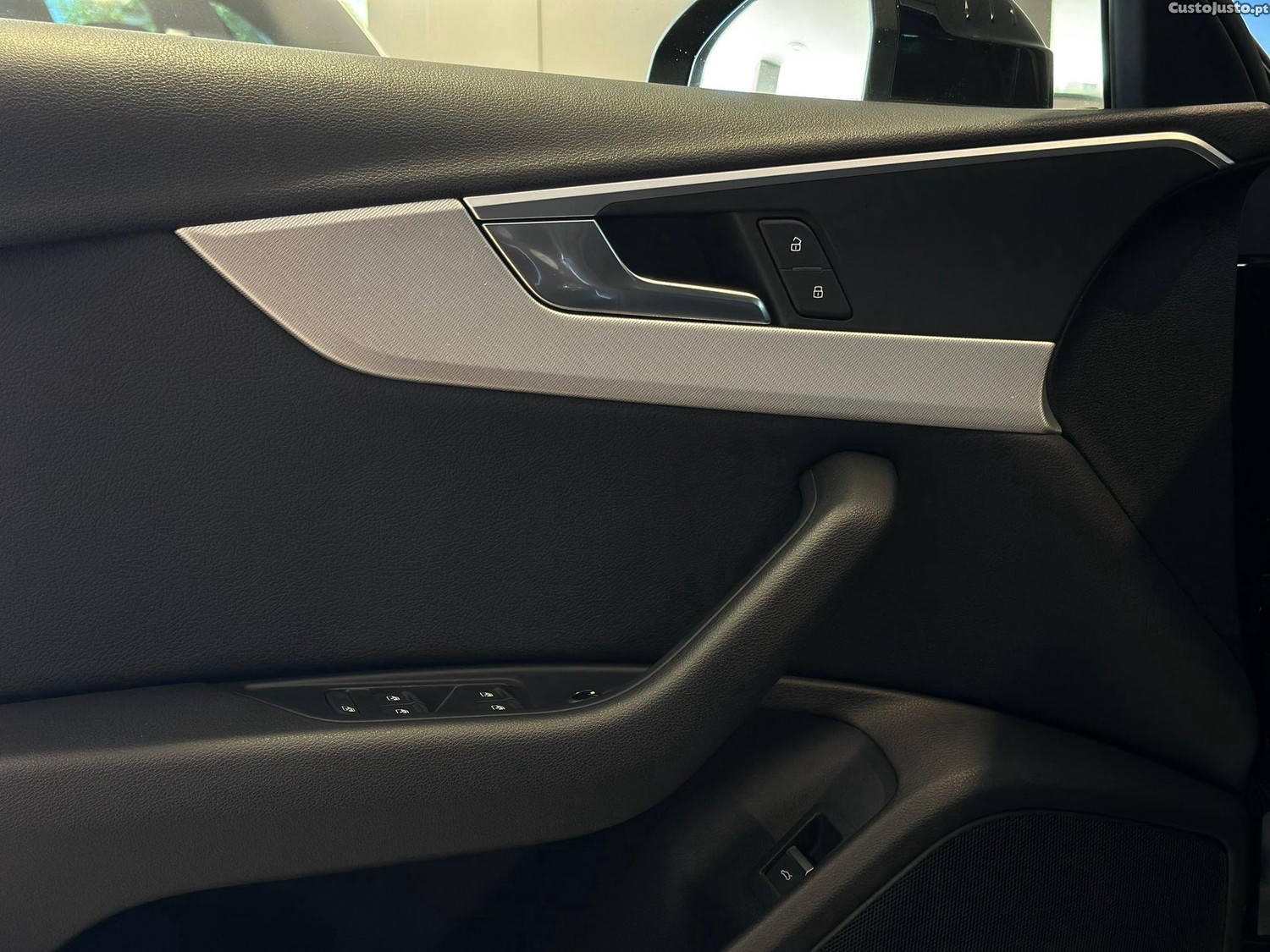 Audi A4 Avant 2.0 TDI multitronic Business Line S-line — fotografia 20