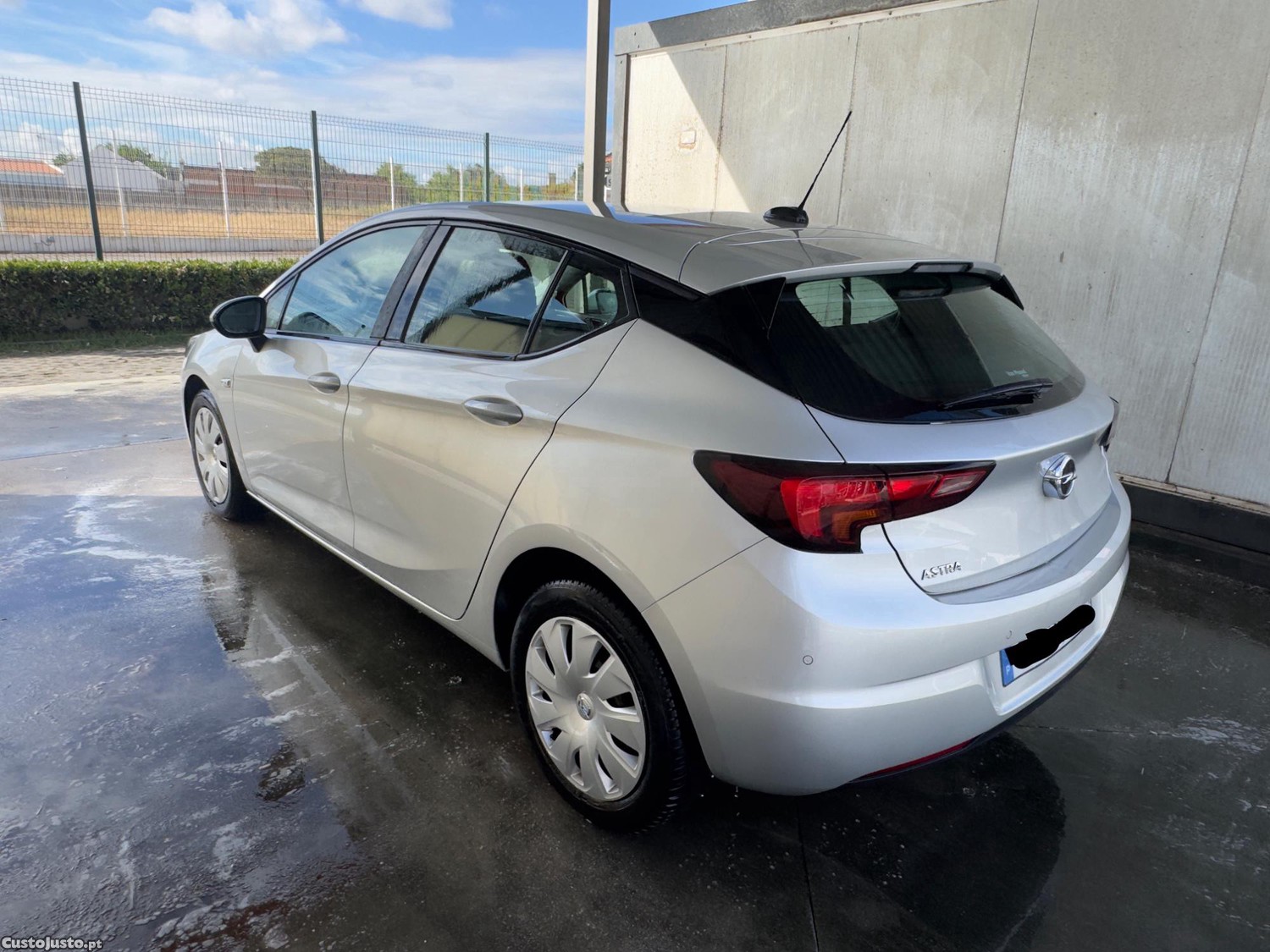 Opel Astra 1.2 turbo - 20 foto 2