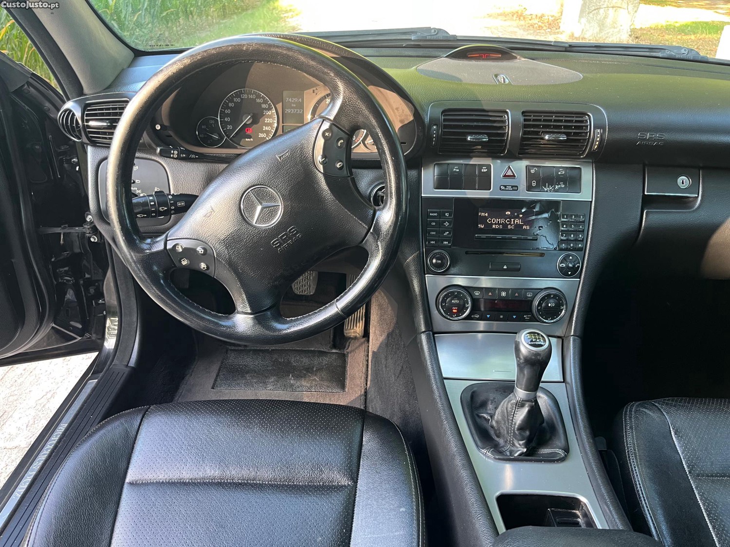 Mercedes-Benz C 220 Avantgarde-150 cv - Nacional — fotografia 3